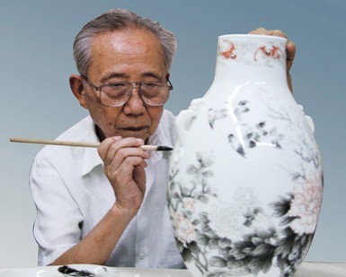 点击新窗口打开大图